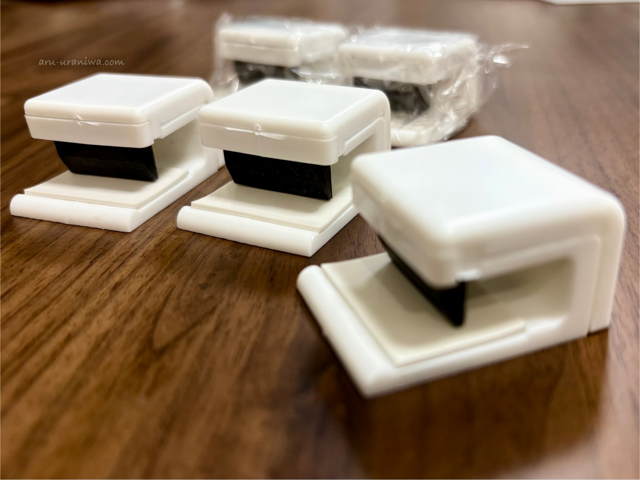 チューブクリップ